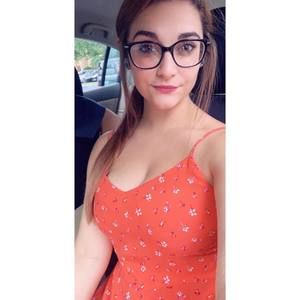 Meet your Posher, Chiara